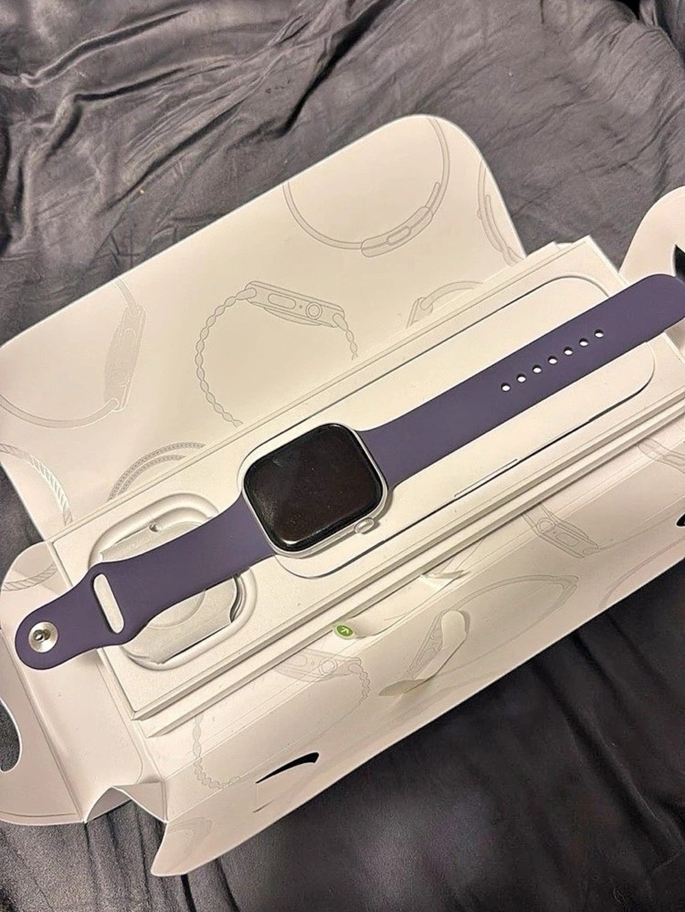 Apple Watch series 11 46mm band size m/l